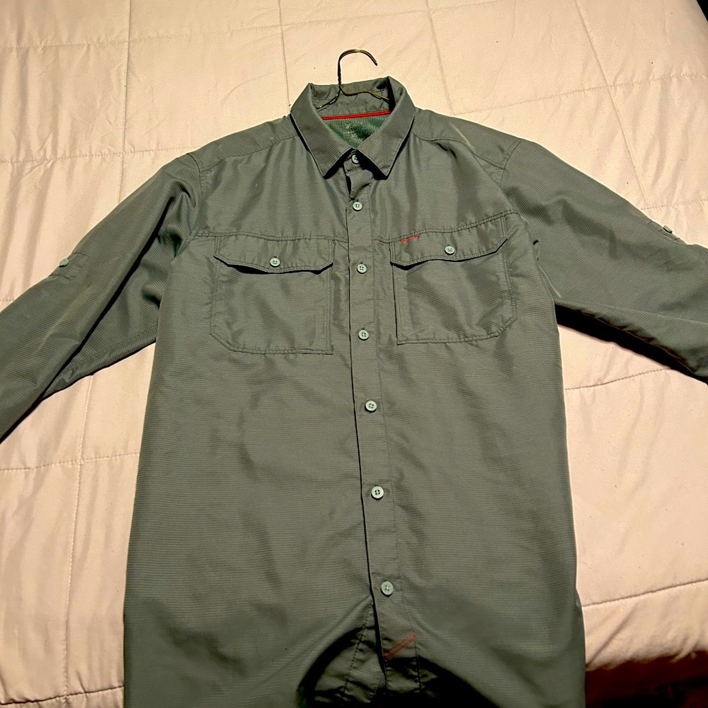 Mountain Hardware backpacking / hiking shirt